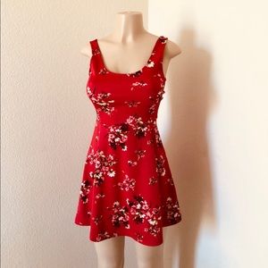 Divided summer dress Size 4 👗